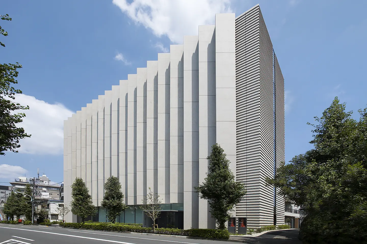 広尾の静寂で出逢う至高の日本画！山種美術館の名品と鑑賞攻略