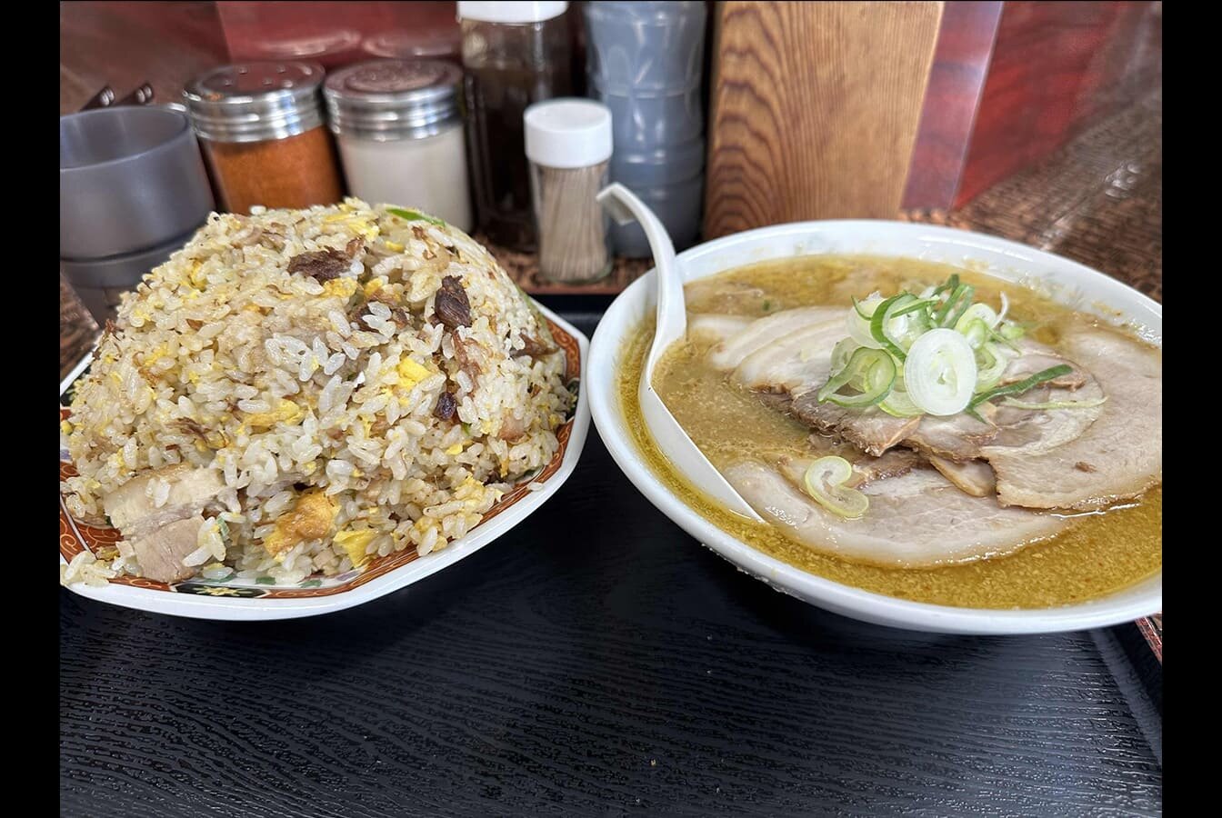 札幌こく一番の神サービス真相！炒飯に麺が付く理由と現在の営業