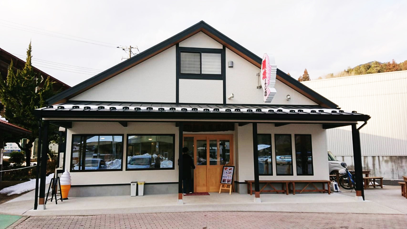 広島・加計の名店「鯛焼屋よしお」！羽根つきの魅力と混雑攻略を徹底取材